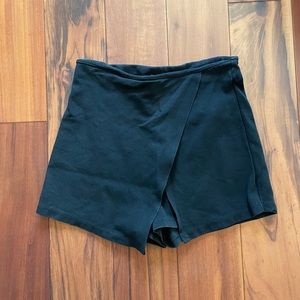 Brandy Melville Skirt/Skort Black